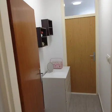 Italiano Апартаменти *